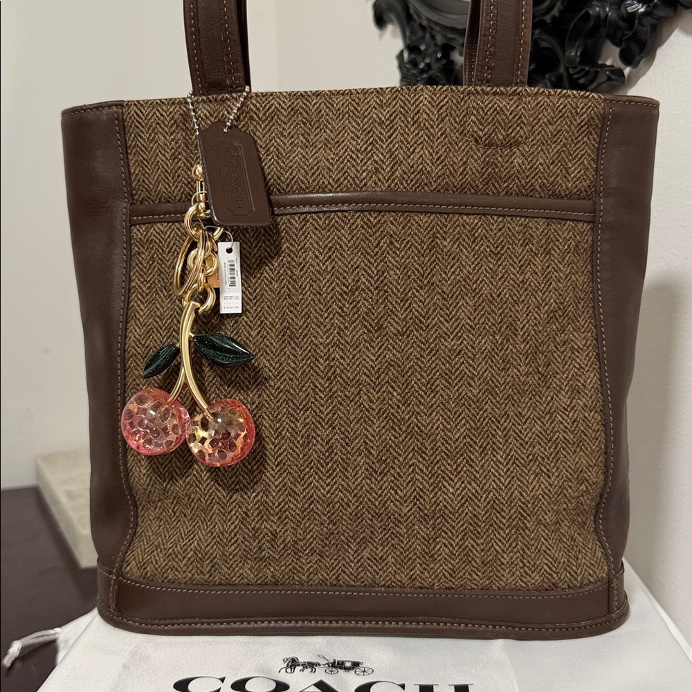 Coach vintage 6127 πΊπΈ Brown Tote Bag β€οΈβ€οΈβ€οΈπ - Picture 4 of 16